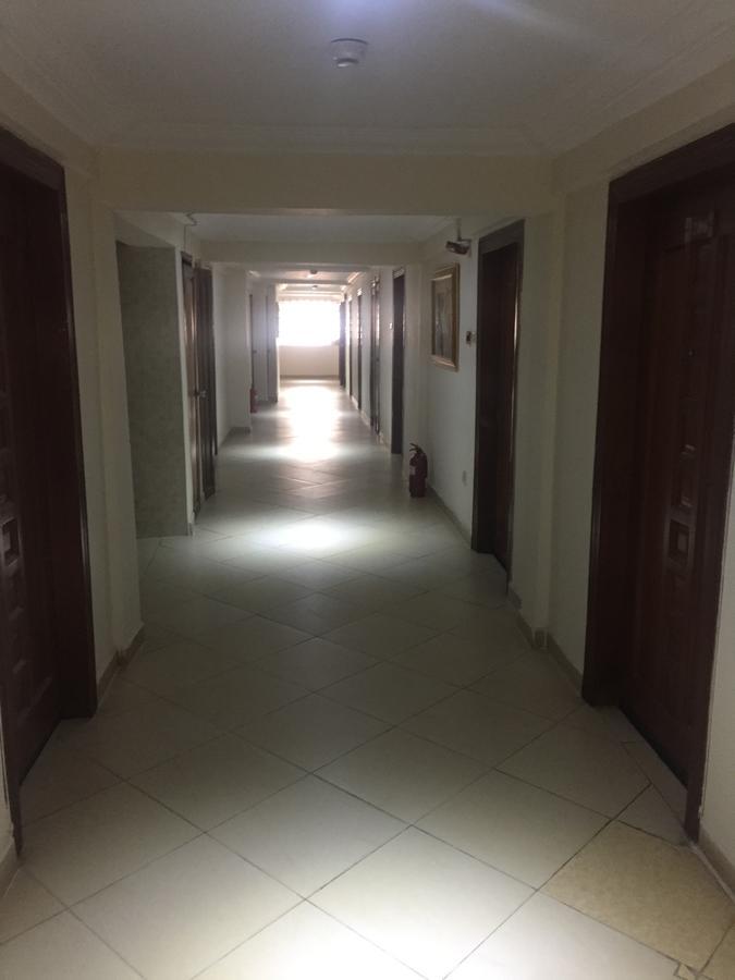 Ampomaah Hotel Аккра Экстерьер фото